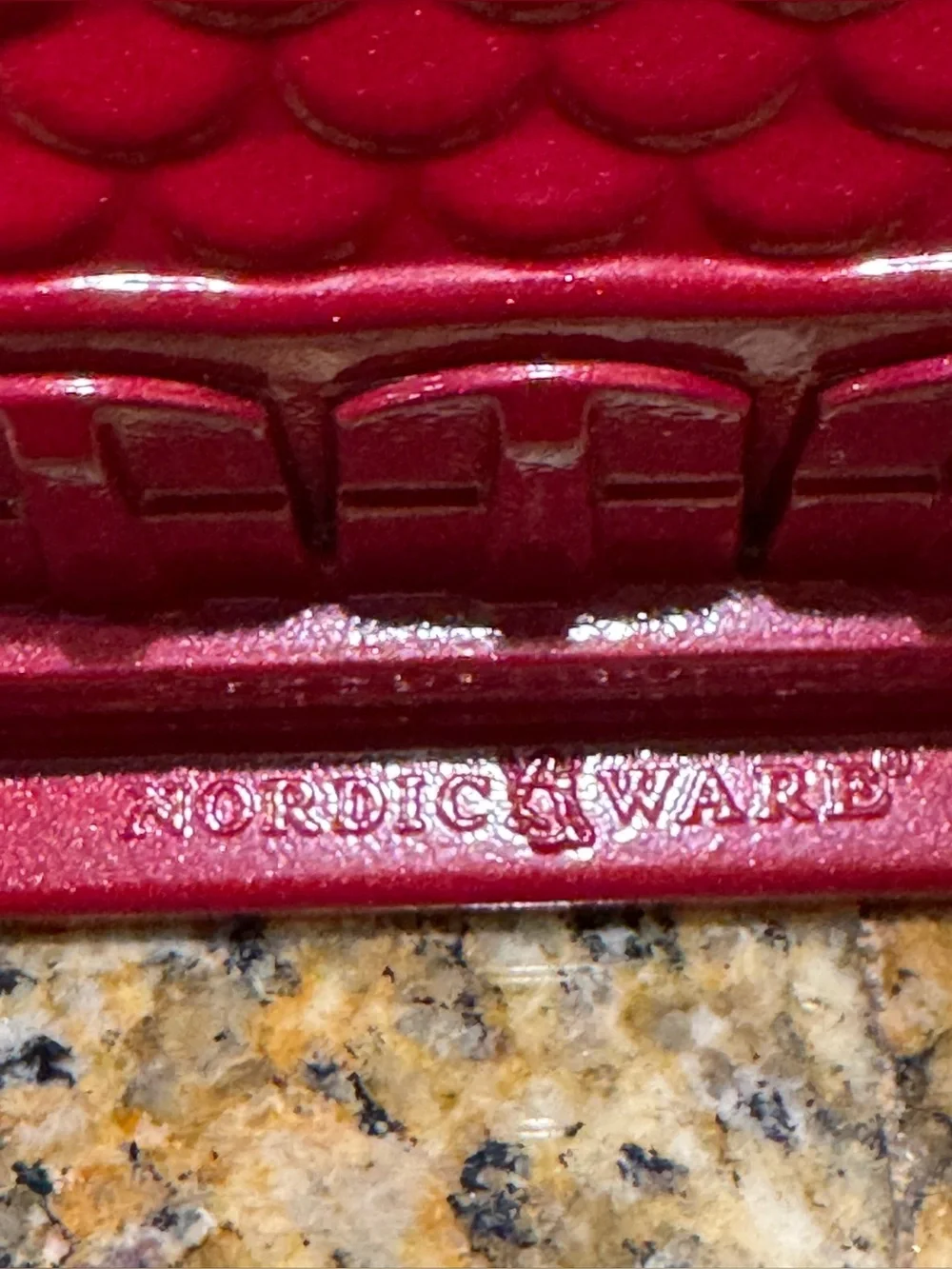 Nordicware Festive Red Gingerbread House Cast Heavy Duty Bundt Cake Mold